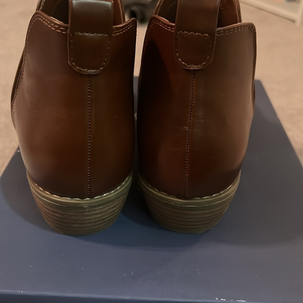Target universal thread Nora booties in dark cognac - 9.5 - Picture 3 of 5